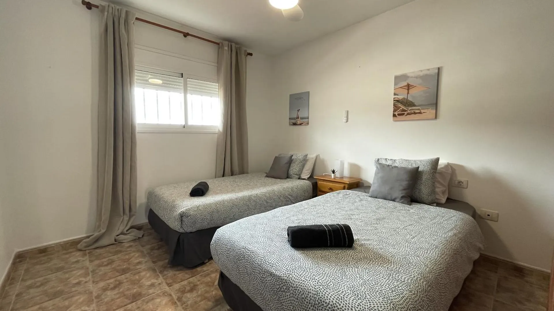 Markethome Guaza Cozy 2Br Near Airport 0*,  Spain