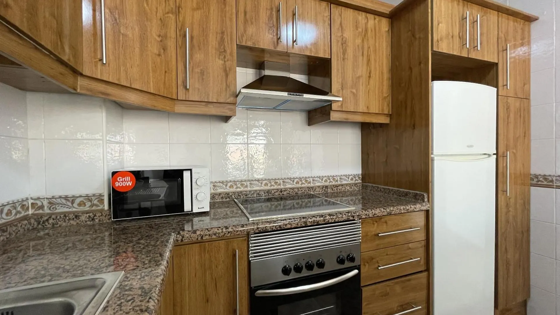 Markethome Guaza Cozy 2Br Near Airport 0*,  Spain